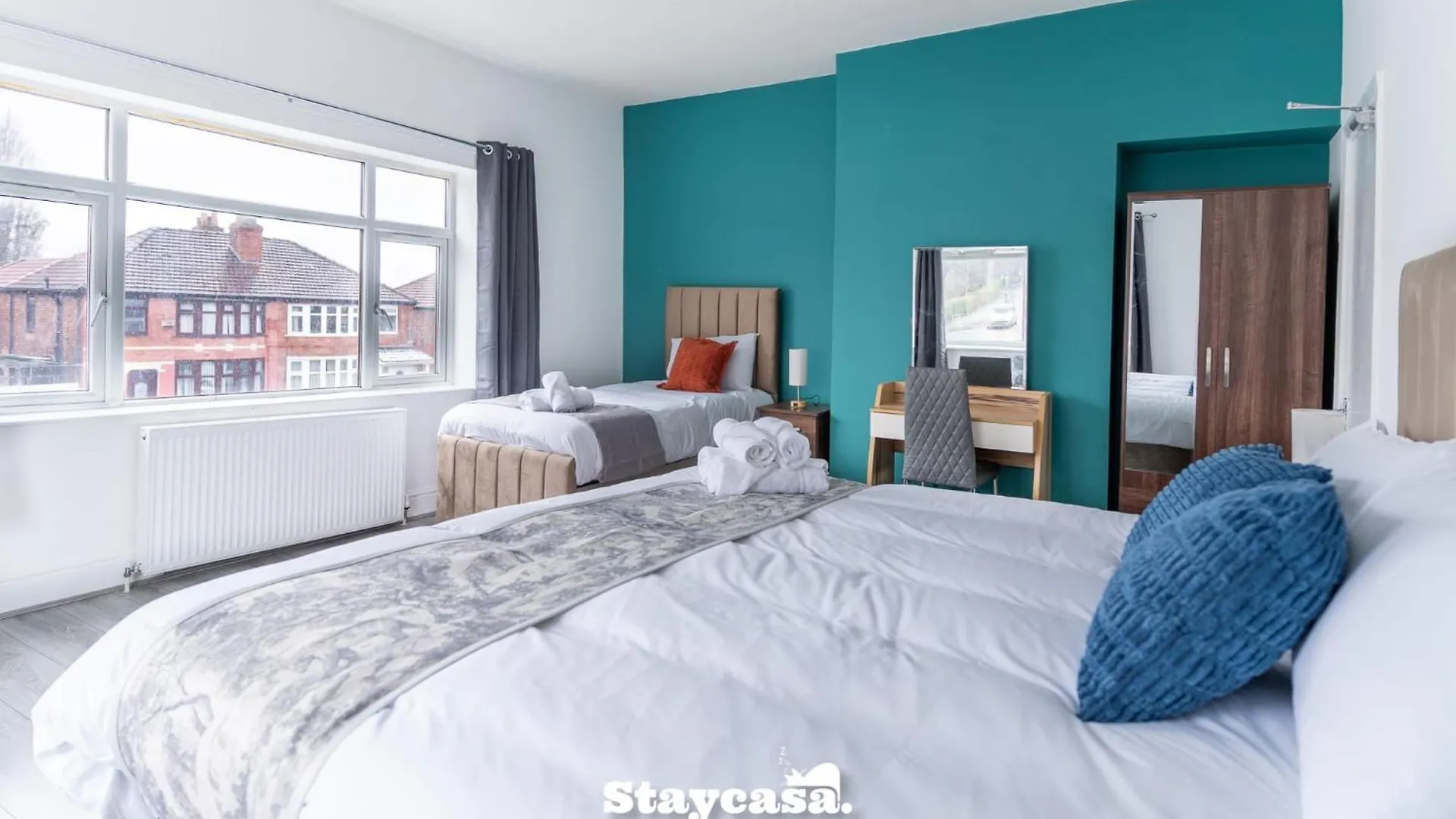 Mauldeth Co-Living - Private Room Self-Cater Holiday home Manchester